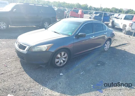 2008 Honda Accord 2.4 Ex-L из США, поврежденный, VIN 1HGCP26888A088840
